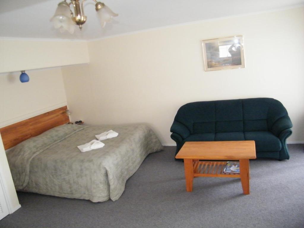 Colonial City Motel Гамильтон Номер фото