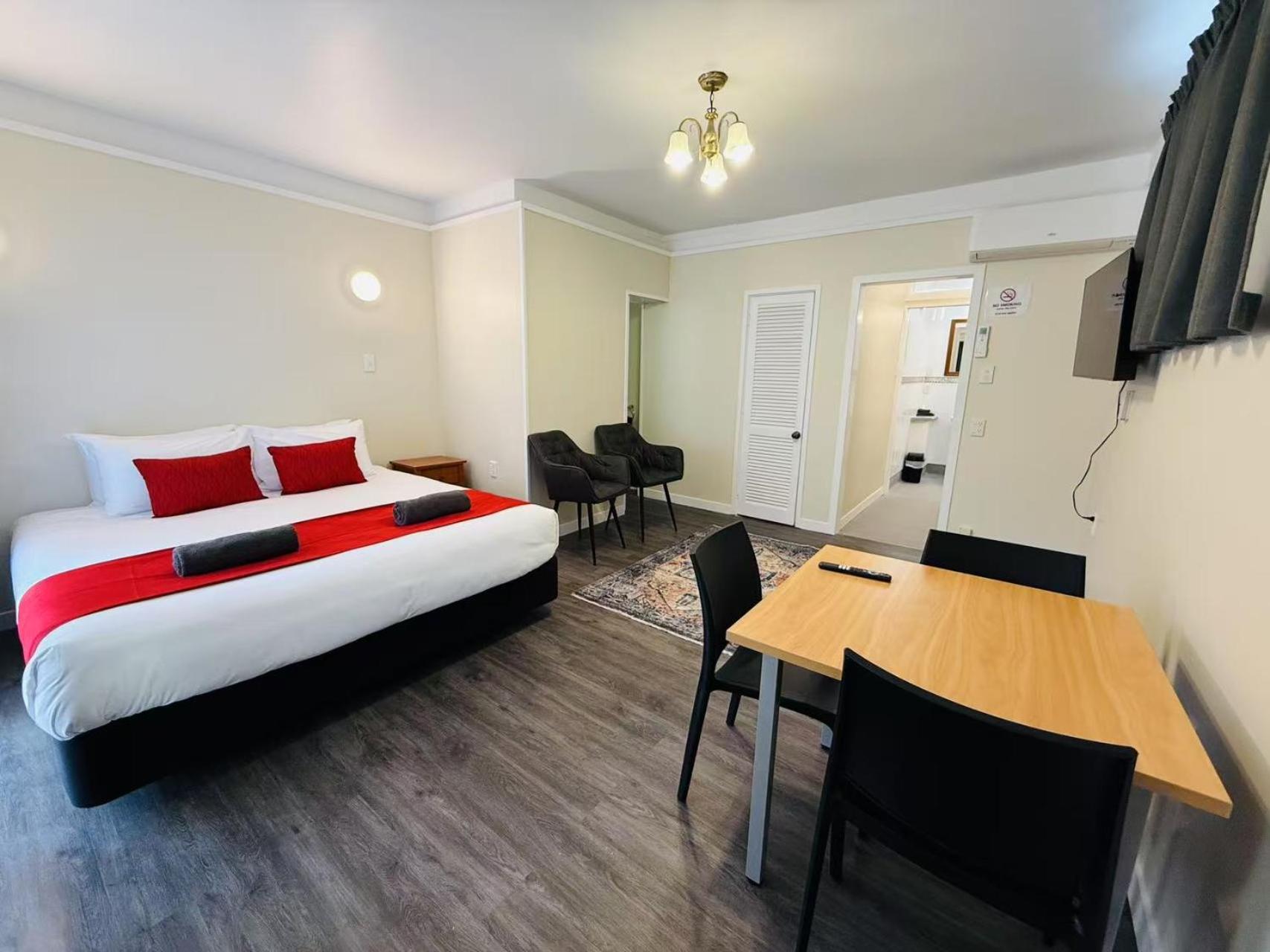 Colonial City Motel Гамильтон Экстерьер фото